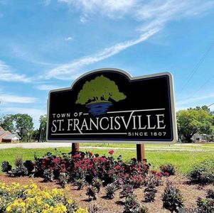 6260 Commerce St, Saint Francisville, LA, 70775