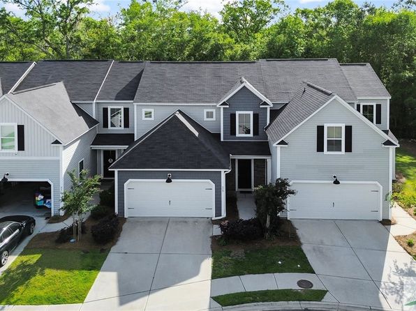 35 Crown Ct, Richmond Hill, GA 31324