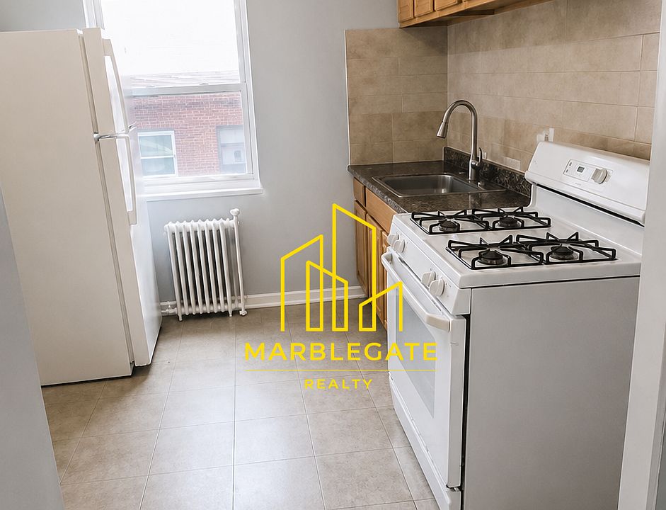 1st image of 70 Crawford St APT 11