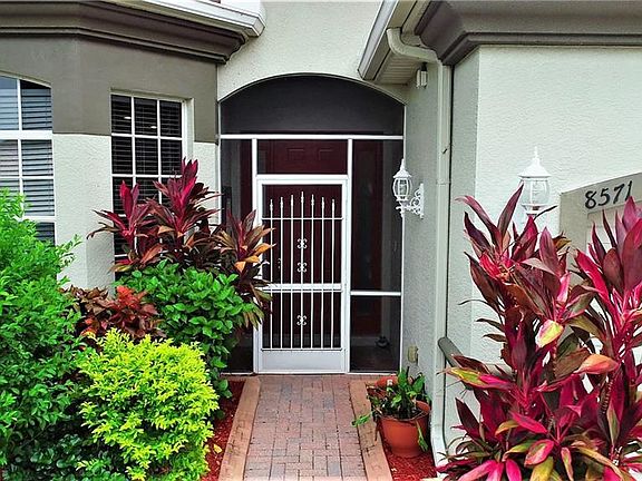 3rd image of 8571 Pegasus Dr