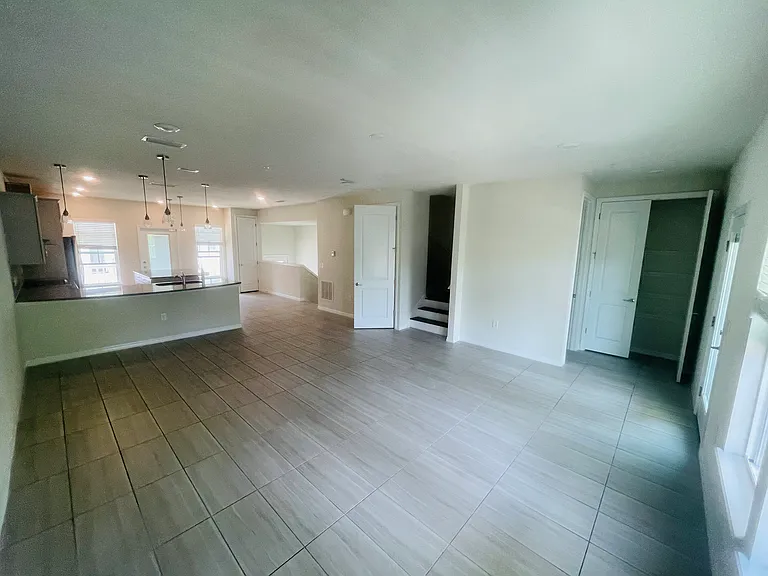 142 Spring Tide Way — Photo 8