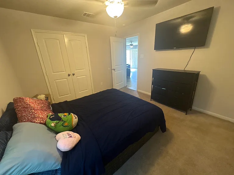 308 E Humble St — Photo 18