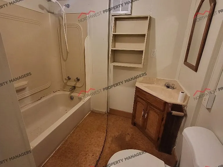 123 Wesarge Rd — Photo 12