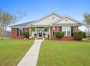 10006 Dairy Dr S, Mobile, AL 36695