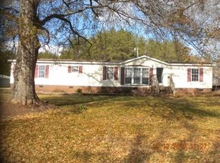 2455 Melvin Hill Rd, Campobello, SC 29322