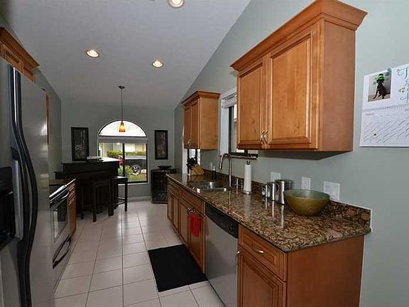 4th image of 8106 NW 100th Lane #8106