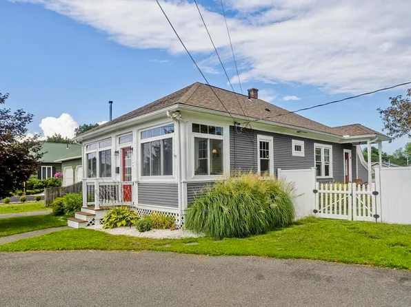 124 Yale St, Ludlow, MA 01056