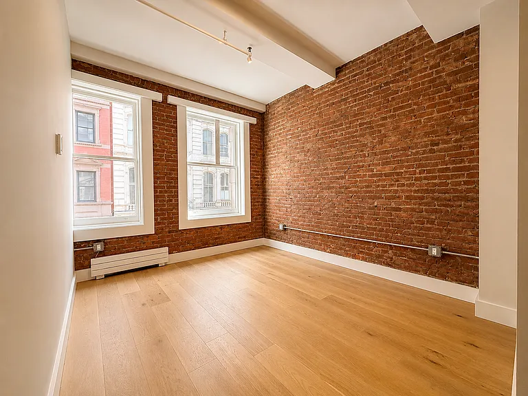 16 E 18th St #3 — Photo 6