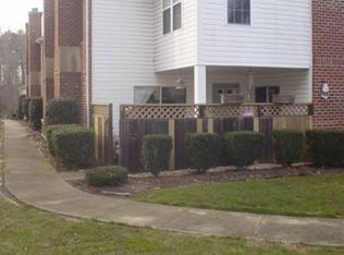 405 Summerwalk Cir #405, Chapel Hill, NC 27517