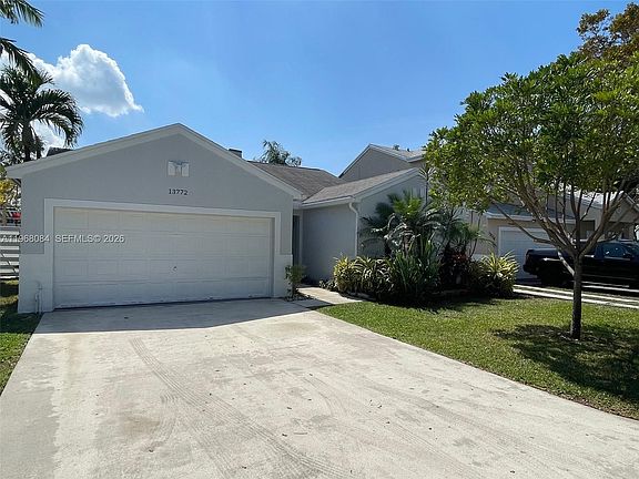 5th image of 13772 SW 145th Ter