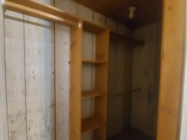 (undisclosed Address), Scappoose, OR 97056