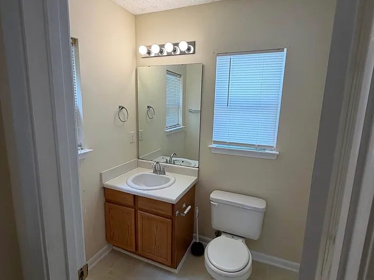 116 Chemistry Cir — Photo 11