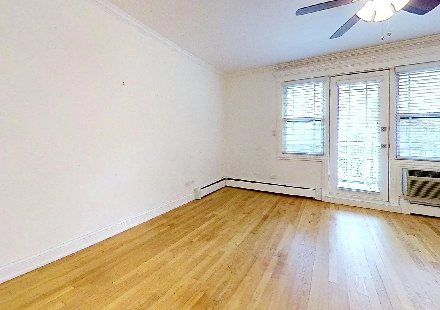 625 Deming — Photo 2