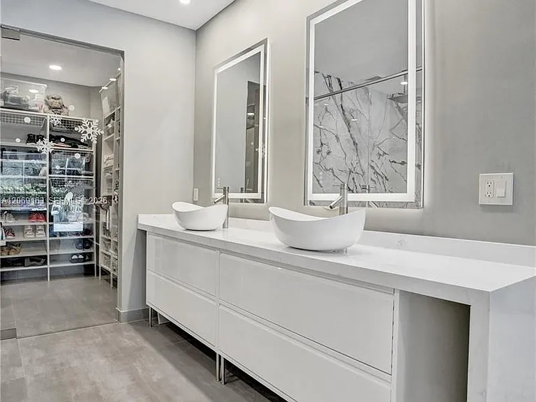 644 W Palm Aire Dr #644 — Photo 38