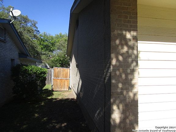 2nd image of 6223 Linus Dr