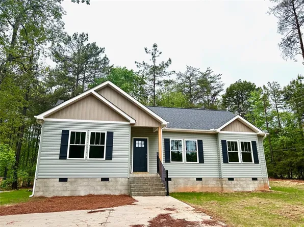 247 Vera Holliday Rd, Six Mile, SC 29682
