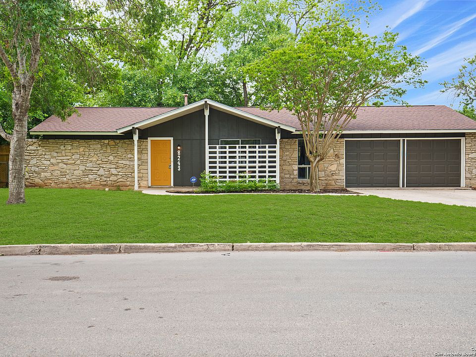 1st image of 8243 QUAIL CREEK DR