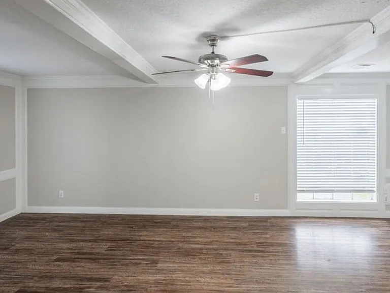 15807 Ripplewind Ln — Photo 3