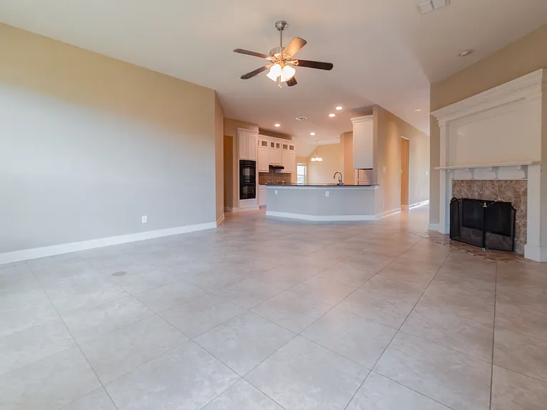 611 Table Rock Dr — Photo 11
