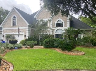 2 Manderley Ln, Ormond Beach, FL 32174