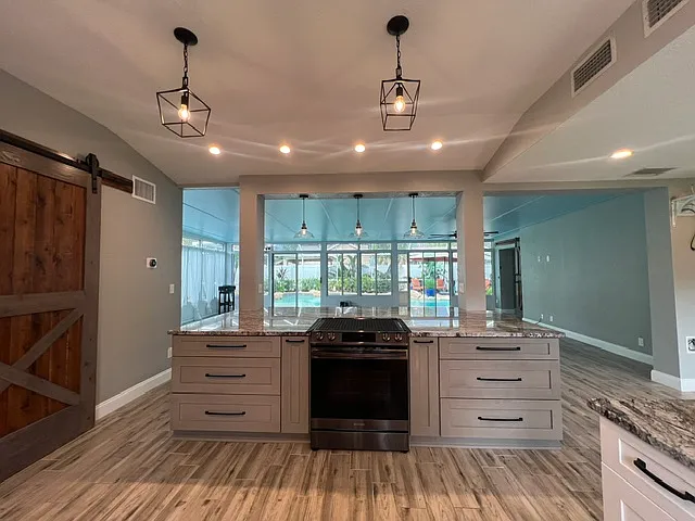 1501 W Perdiz St — Photo 24