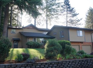 947 S R St, Cottage Grove, OR 97424