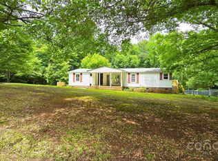 6140 Barclay Ln, Clover, SC 29710