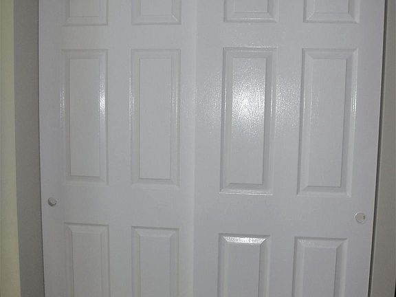 4th image of 3802 Meghan Dr APT 1I
