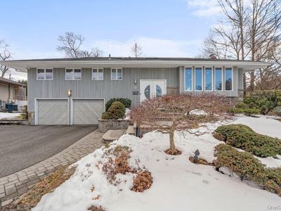 31 Prescott Place, Old Bethpage, NY, 11804