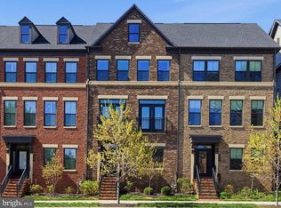 6725 Langston Blvd, Arlington, VA