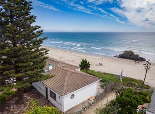 820 Pacific Ave, Cayucos, CA 93430