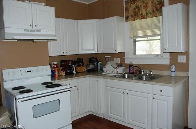 1st image of 428 Englewood Ave