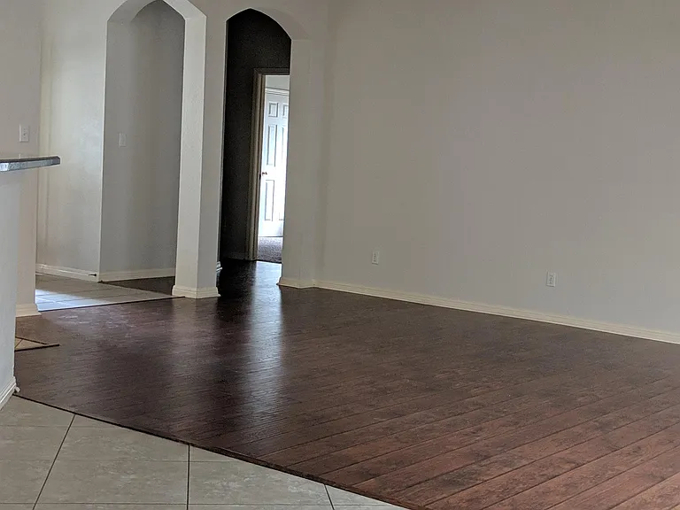 8005 Blue Bonnet Ln — Photo 5