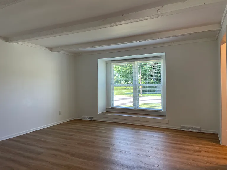 48 Anderson St NW — Photo 6