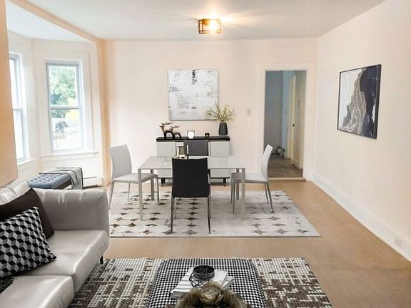 3rd image of 88 Greenwood Ave Floor 1