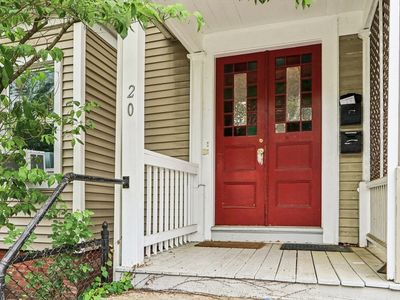 20 Lake St #2, Somerville, MA, 02143