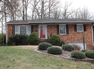 2740 Lyndhurst Ave, Winston Salem, NC 27103