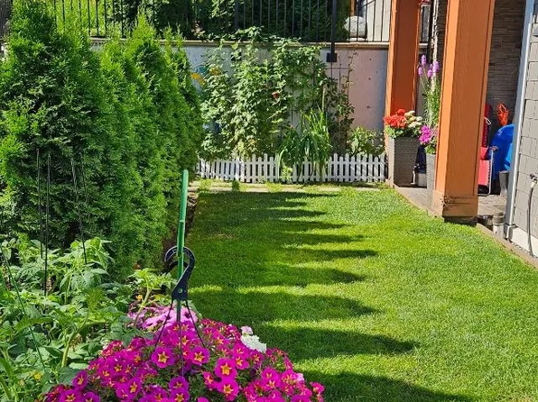 14605 McDougall Dr #101, Surrey, BC V4P 0G7