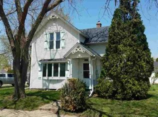 703 16th Ave, Fulton, IL 61252