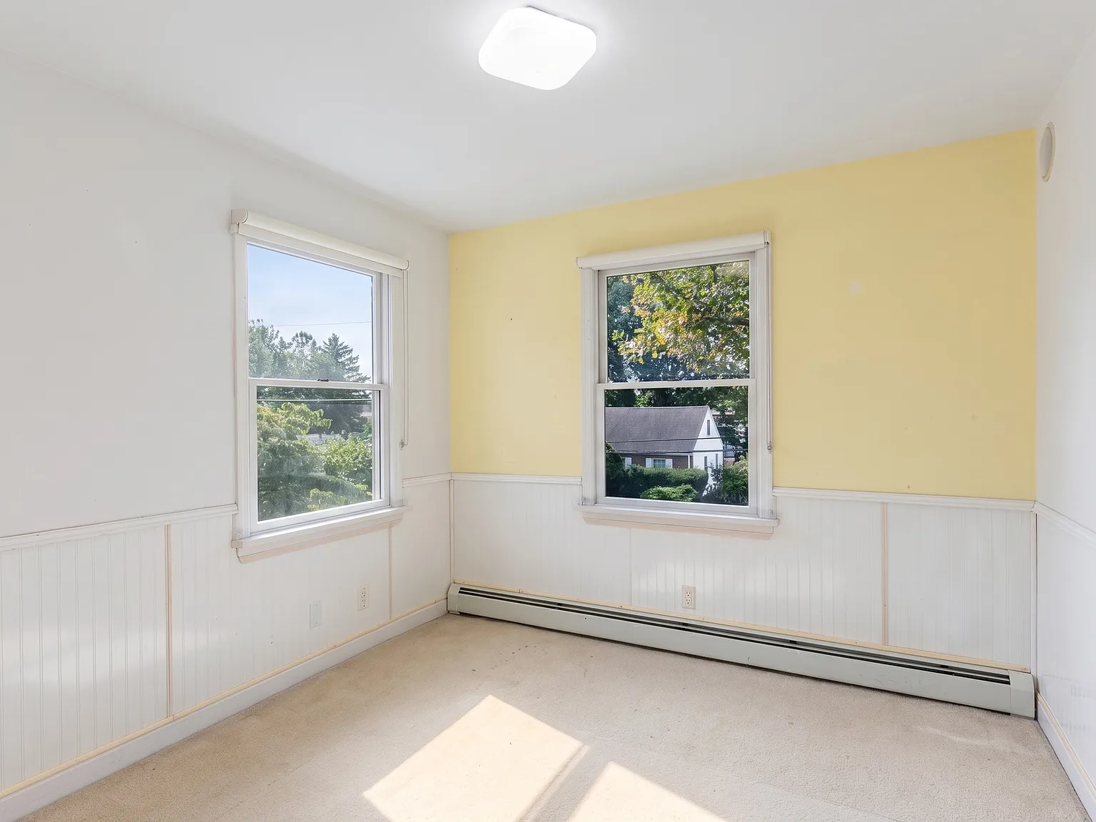 4 bed, 2300 sqft, $4,750 — Photo 2