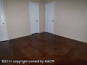 2nd image of 1701 Hazell Ave