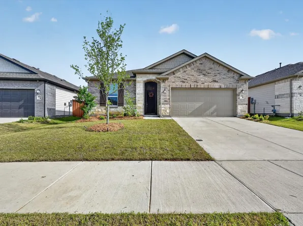 3925 Belleview Pl, Crandall, TX 75114