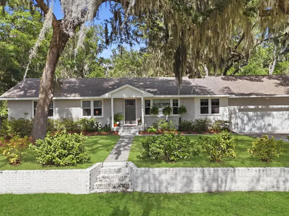 1403 Harrington Street, Beaufort, SC 29902