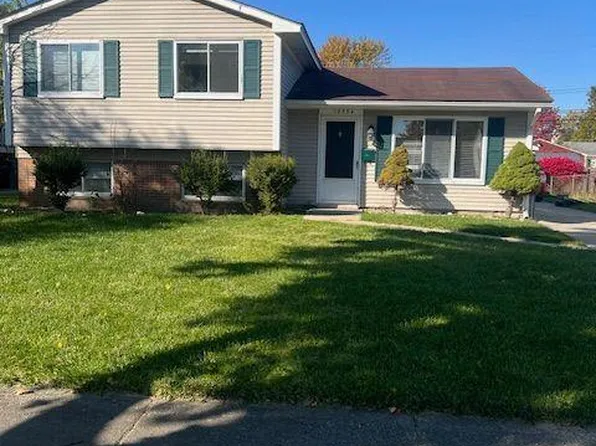 15534 Anthony St, Romulus, MI 48174