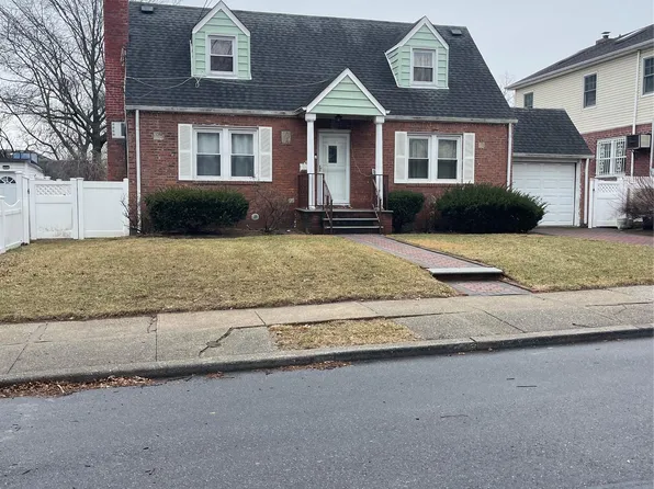 58 Dewitt Street, Valley Stream, NY 11580
