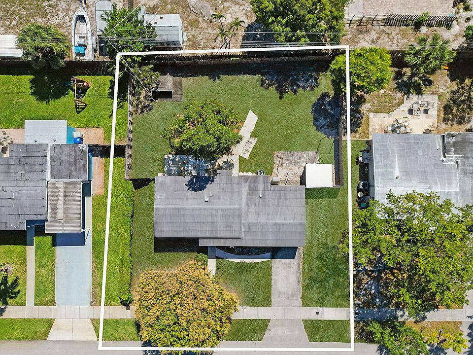 1st image of 1580 NE 51st Court