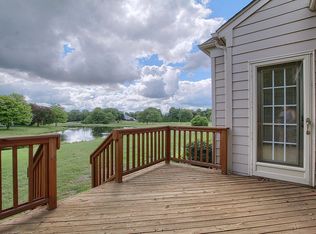 16400 Forest Lake Dr #145, Northville, MI 48168