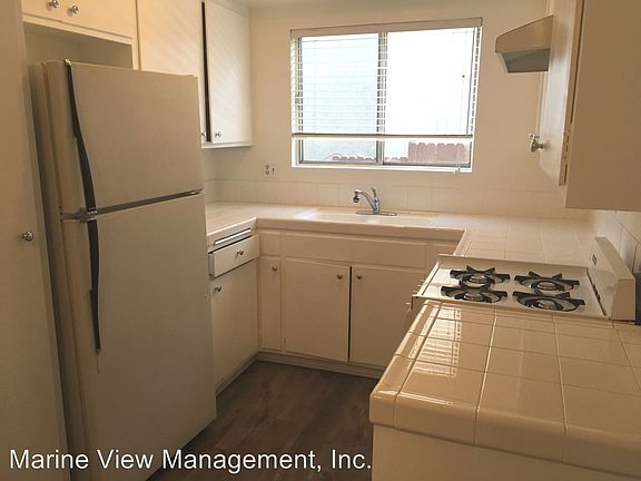 5th image of 2910 Aviation Pl APT 4