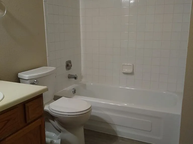 470 S Fenton St — Photo 86
