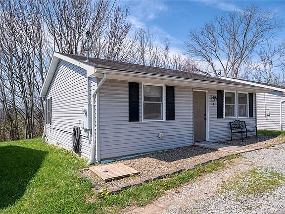 2nd image of 249 Washington Rd #4